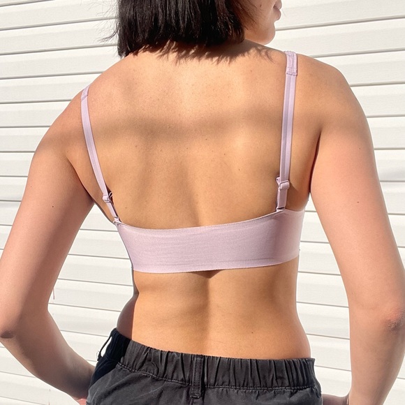 SPORTS BRALETTE - Picture 2 of 3